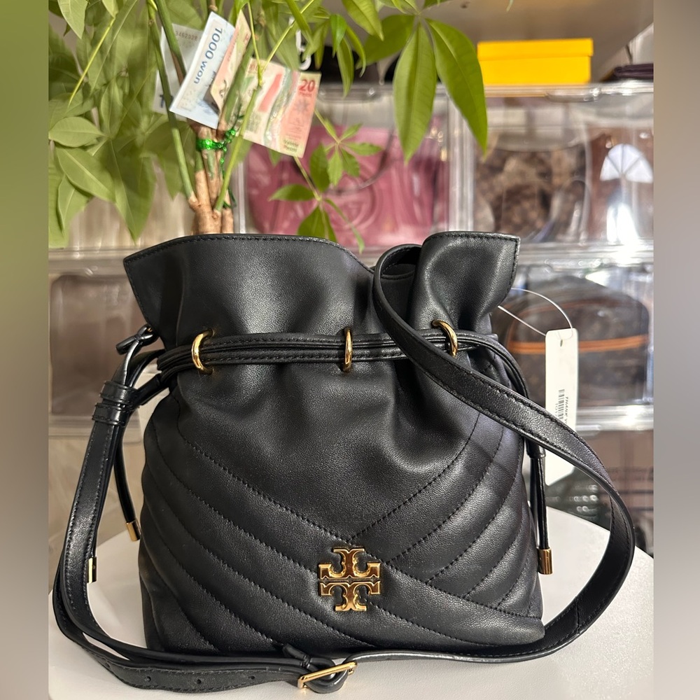 Tory Burch Black Leather Kira Bucket Bag